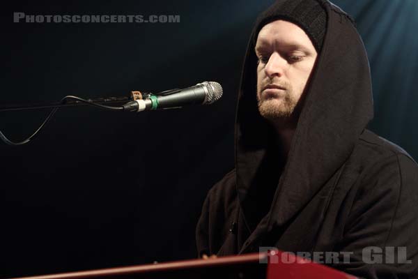 SOHN - 2014-04-19 - PARIS - Point Ephemere - 